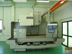 MILLAC611VL-2@X-axis1,300mm~Y-axis610mm